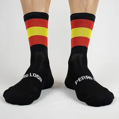 PERRO LOCO CLOTHES Calcetines BANDERA ESPAÑA Ciclismo para hombres y mujeres. De caña alta, divertidos y de colores